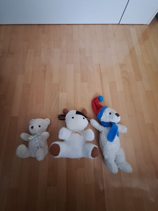 Подарявам Плушени Играчки