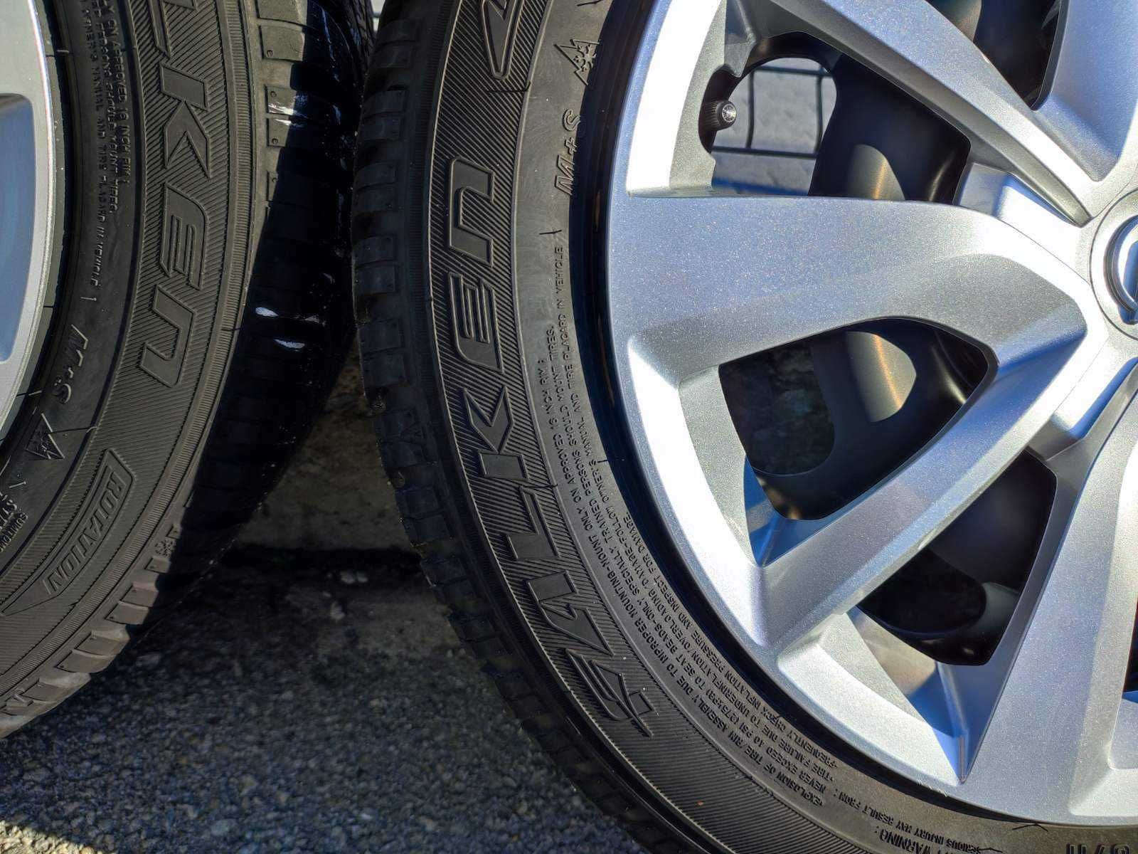 259 - 4бр. Стоманени джанти + тасове 16'' 4x108 с гуми 195/65R16 Opel