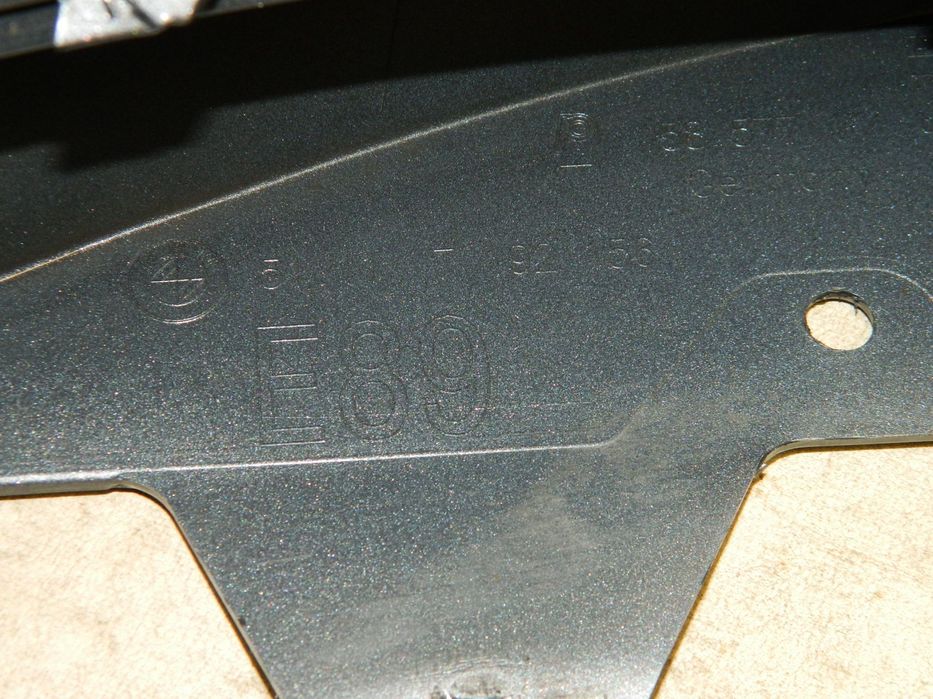 Bara fata BMW Z4 E89, facelift / LCI, 2009, 2010, 2011, 2012, 2013, 2014, 51117192156