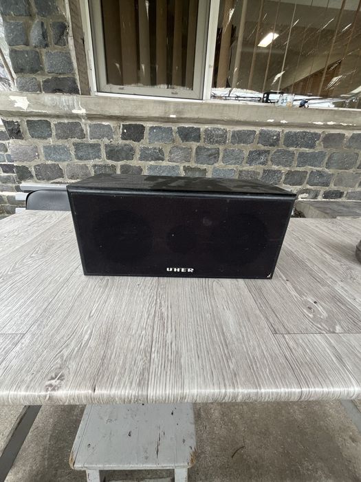 Boxe Uher , frontale+centru