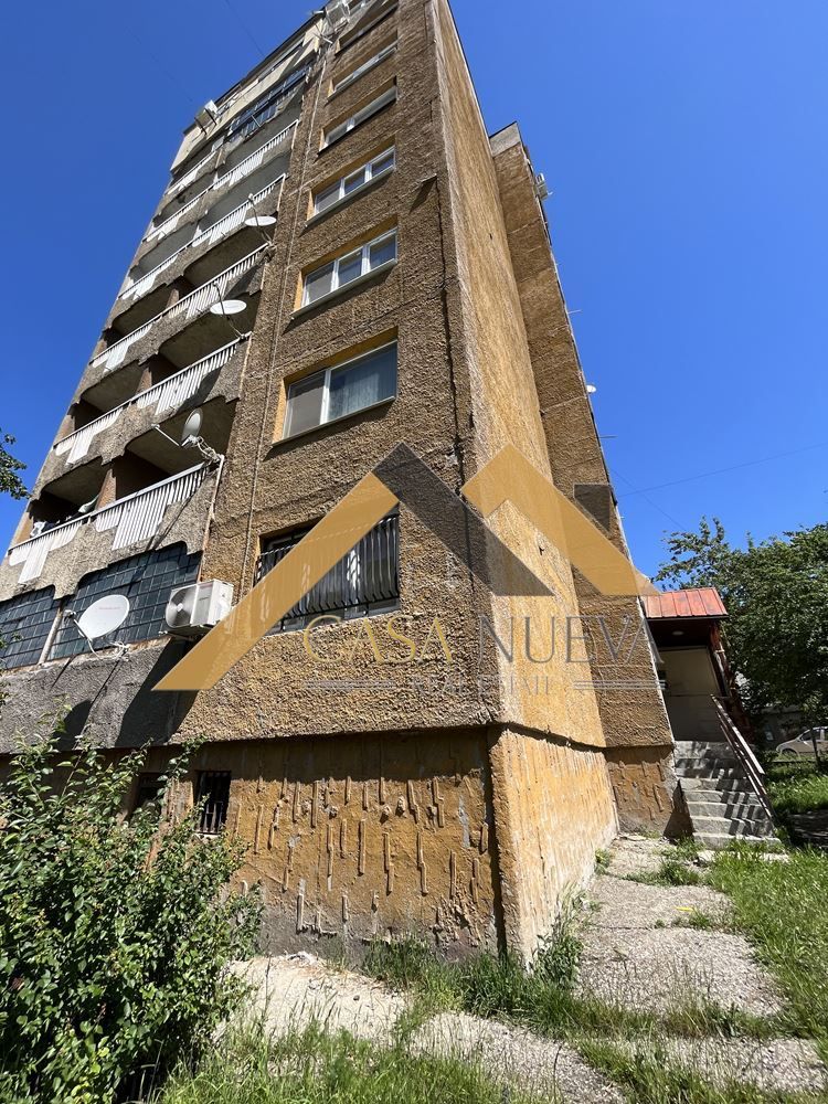 Продава се Тристаен апартамент в Перник, Тева - 89 кв.м за 950 €/кв.м - Снимка #11