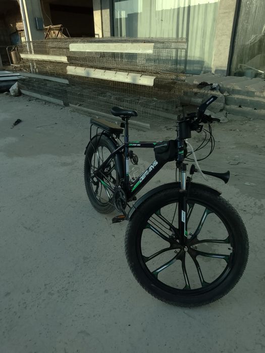 Sportivni Velosiped sotiladi holati yangi ideal 1 oy ishlatilgan