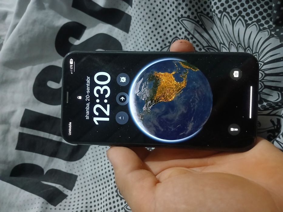 iphone Xs idial holatda