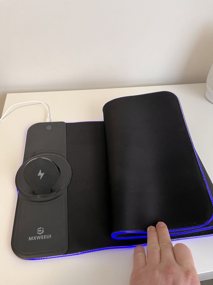 Геймърска подложка за мишка с MagSafe