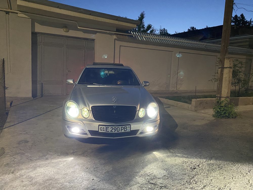 Mercedes Benz E280 W211