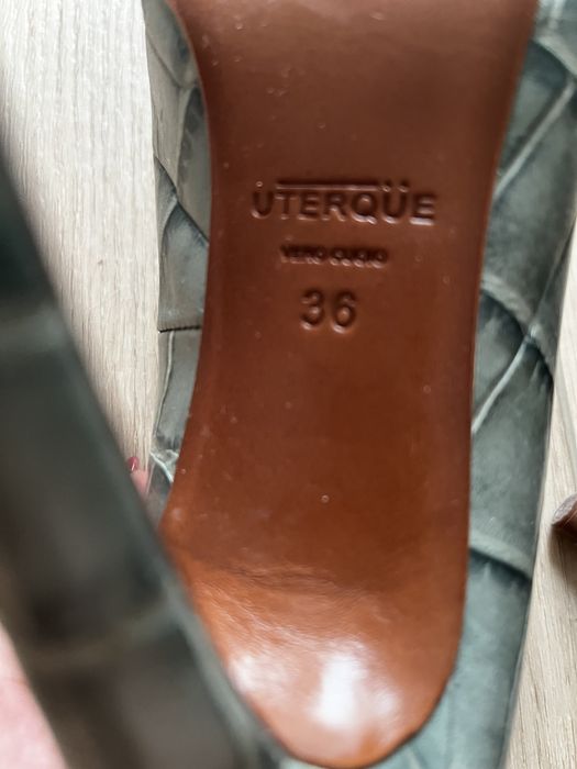 Vand pantofi verzi deschis