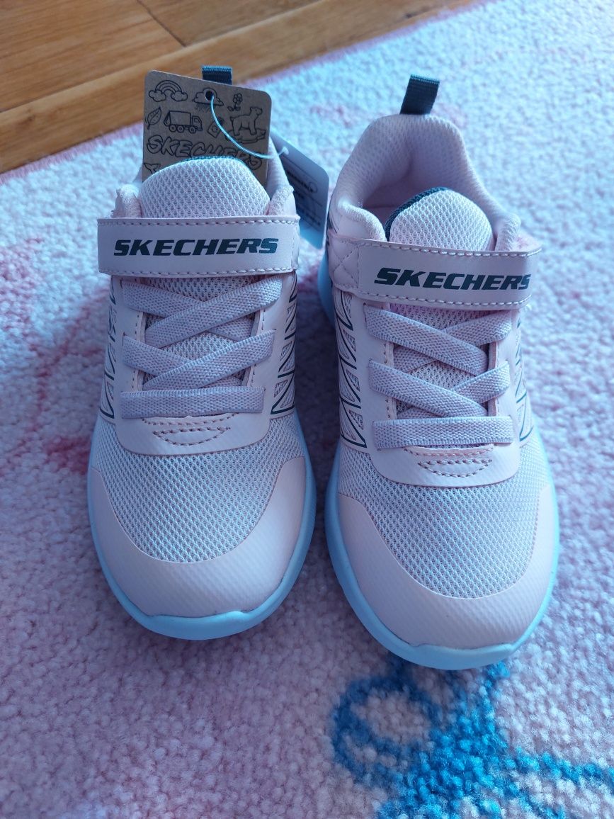 Детски маратонки SKECHERS   размер 26