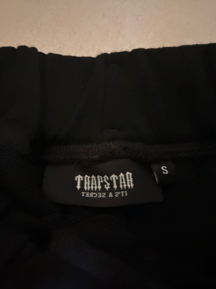 Trapstar it’s a secret summer set