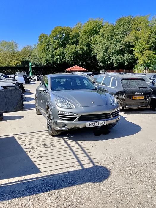 Porsche Cayenne 3.0 TDI ,CRC мотор ,245 к.с. , 2012 г. , 5 броя на час