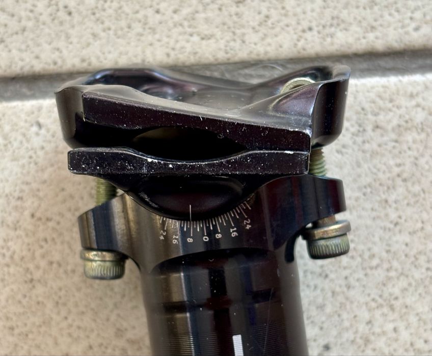 Колче за седалка на колело Thomson Masterpiece Setback 30.9