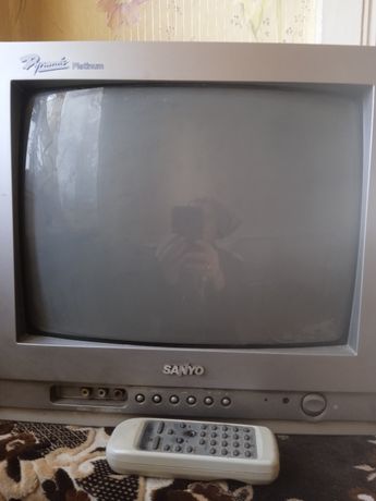 Маленький телевизор