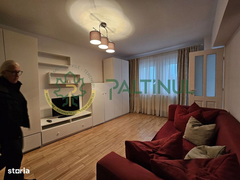 Apartament 3 camere decomandat de închiriat – zona, str Constituției,S