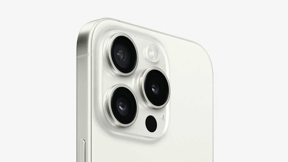 iPhone 16 Pro Max 256GB  перечисления с НДС  100% yengi
