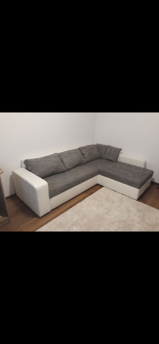 Vând colțar
Dimensiuni: ~230x160