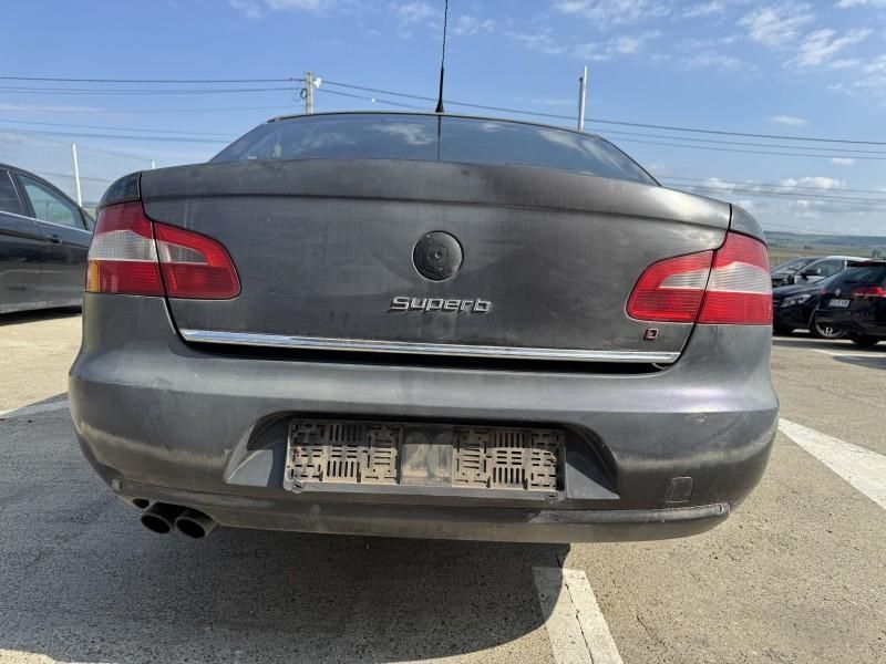 Bara spate cu senzori de parcare Skoda Superb 2 (2008-2013)