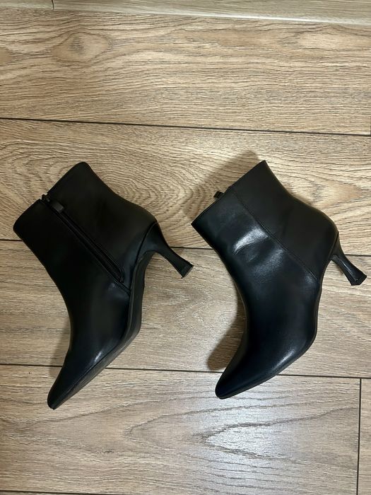 Боти Answear Lab 37 номер