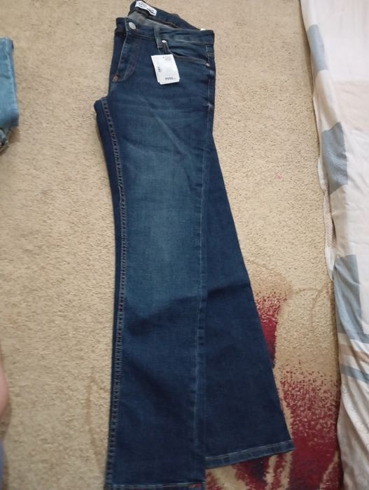 Джинсы подростков