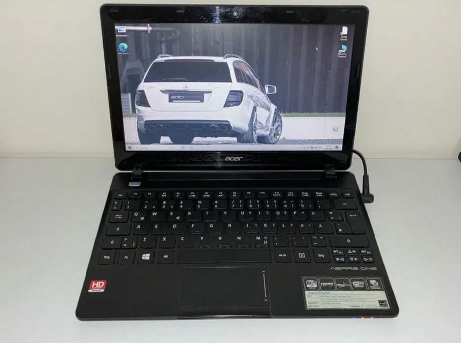 Laptop Acer Aspire One 725 C7 11,6” 8gb RAM 320 hdd w10
