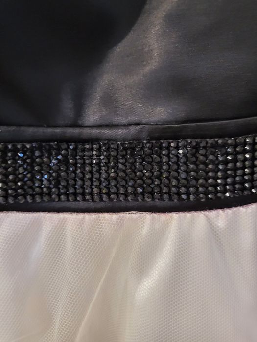 Официална  рокля