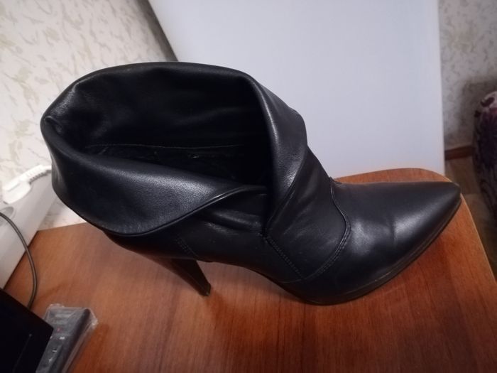 Продам ботильоны