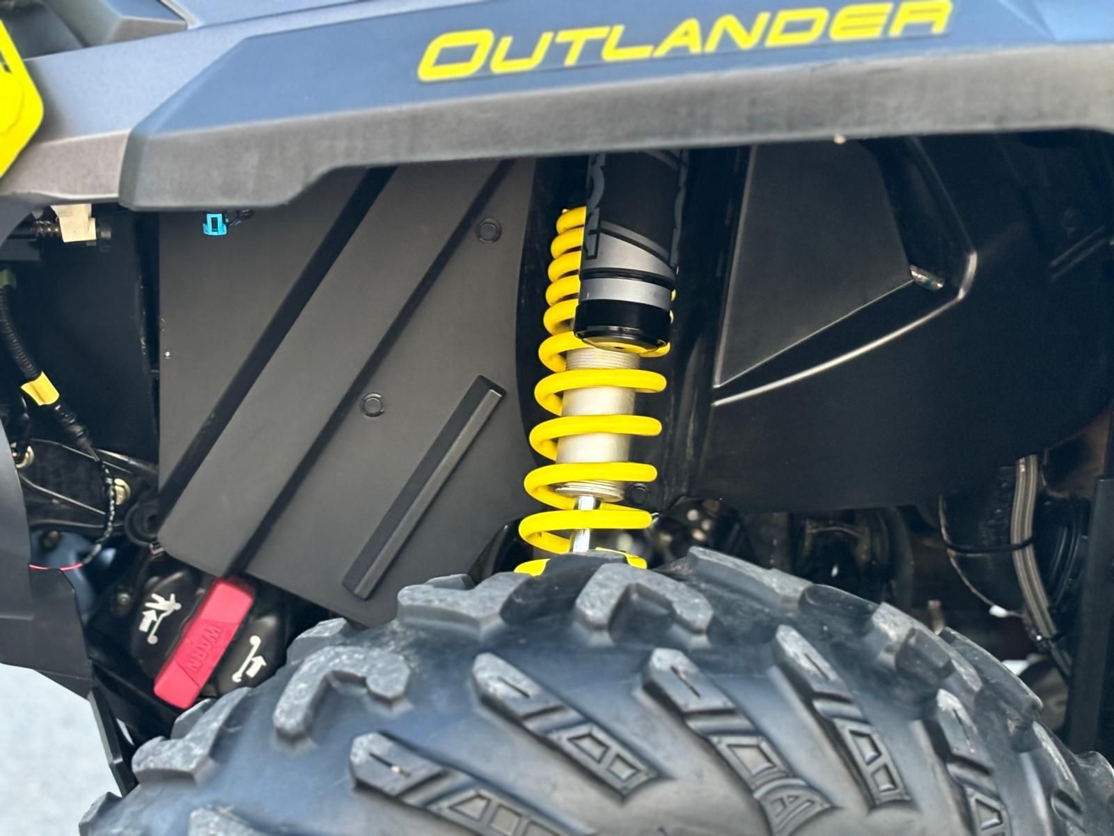 Atv Can-am Outlander 1000 ca nou