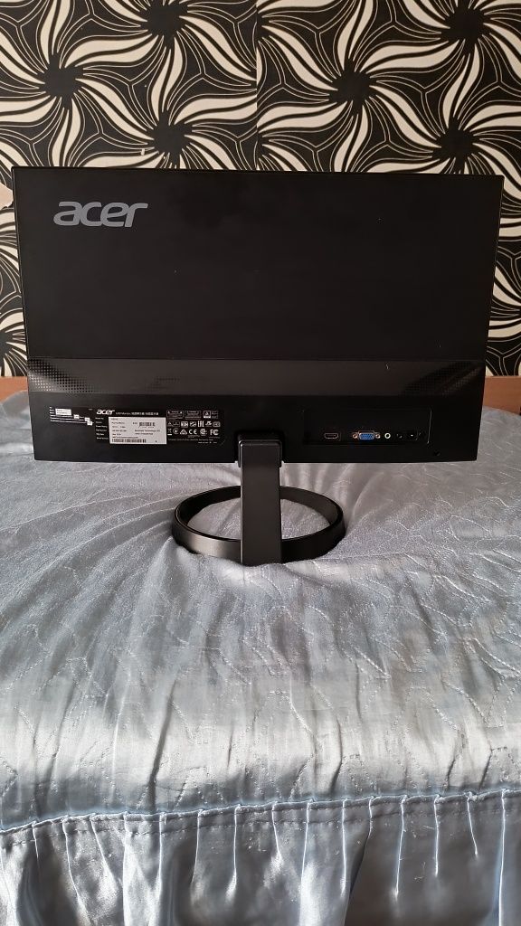 Монитор Acer R221Q на перфектна цена!