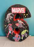 Marvel пинята Марвел