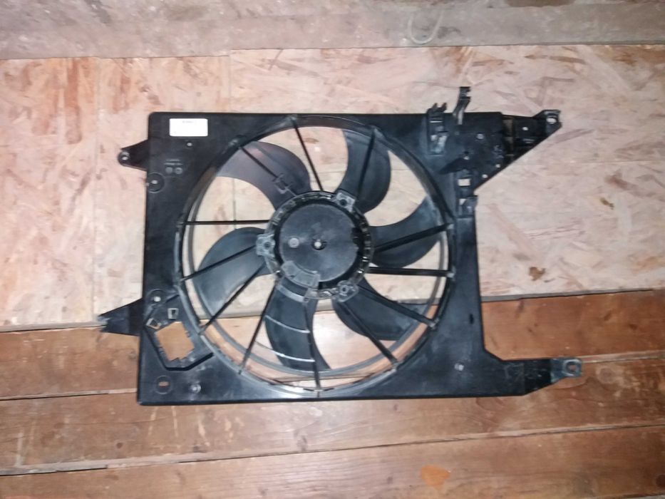 Продам крыльчатку  на радиатор  охлаждения
