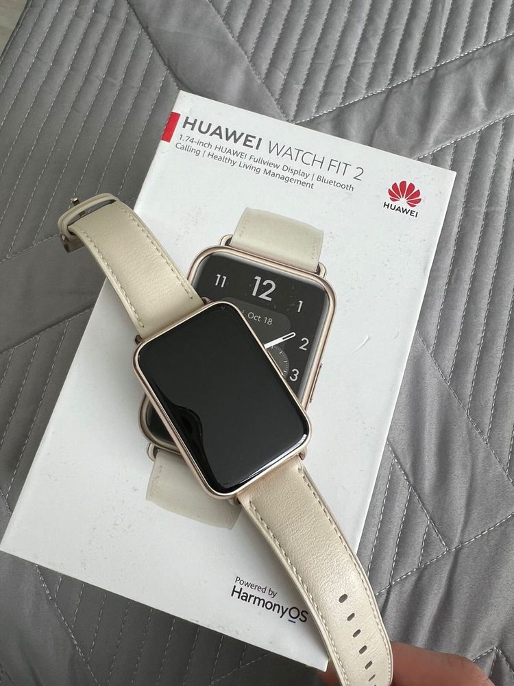 Продаю смарт часы Huawei watch fit 2