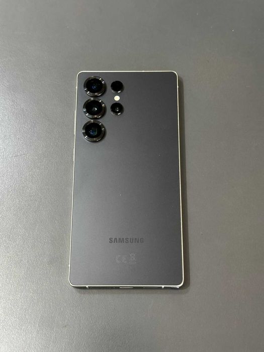 Samsung S25 Ultra 12/256GB с гаранция