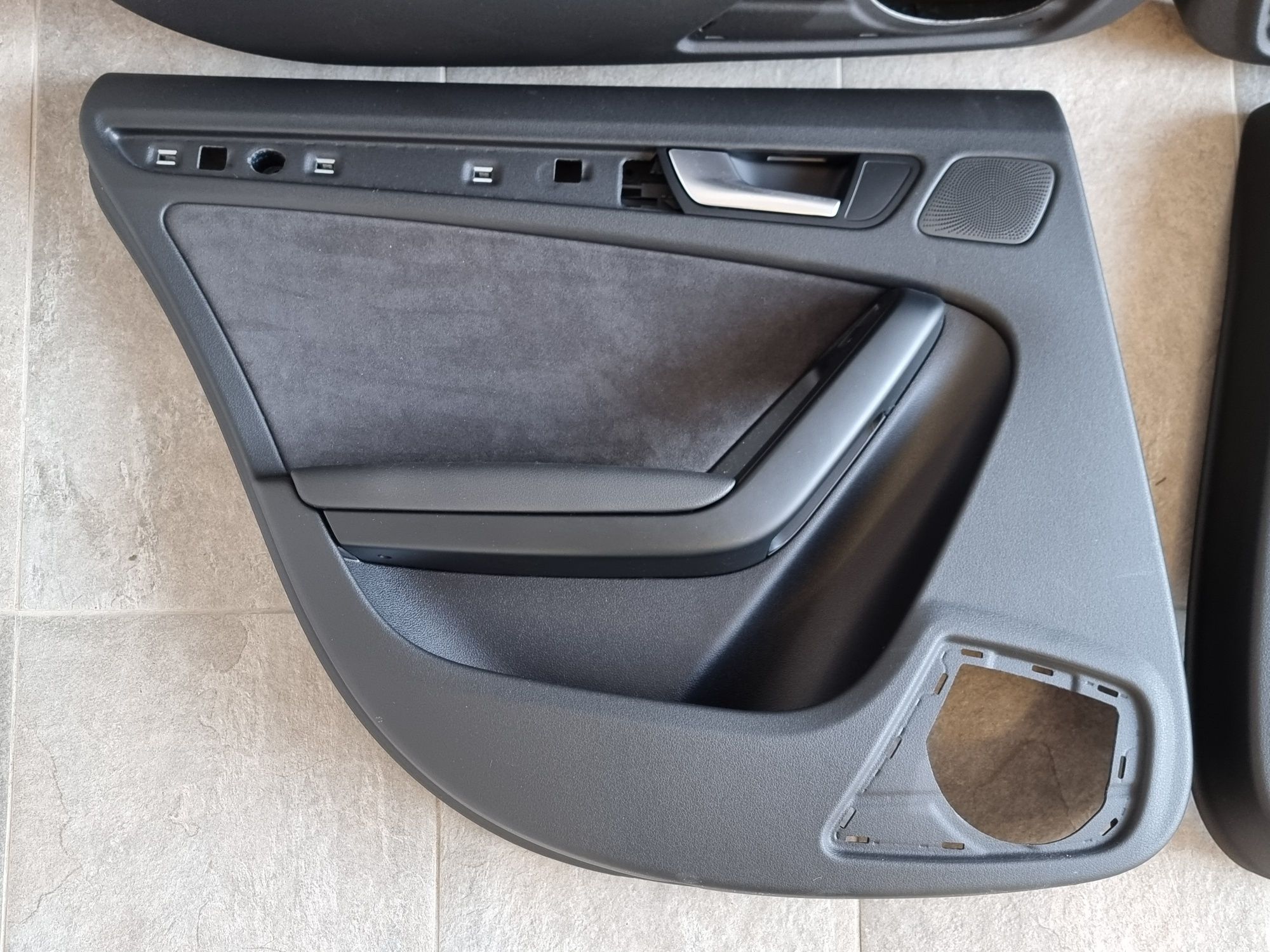 Кори за врати Audi A5 Sportback Алкантара