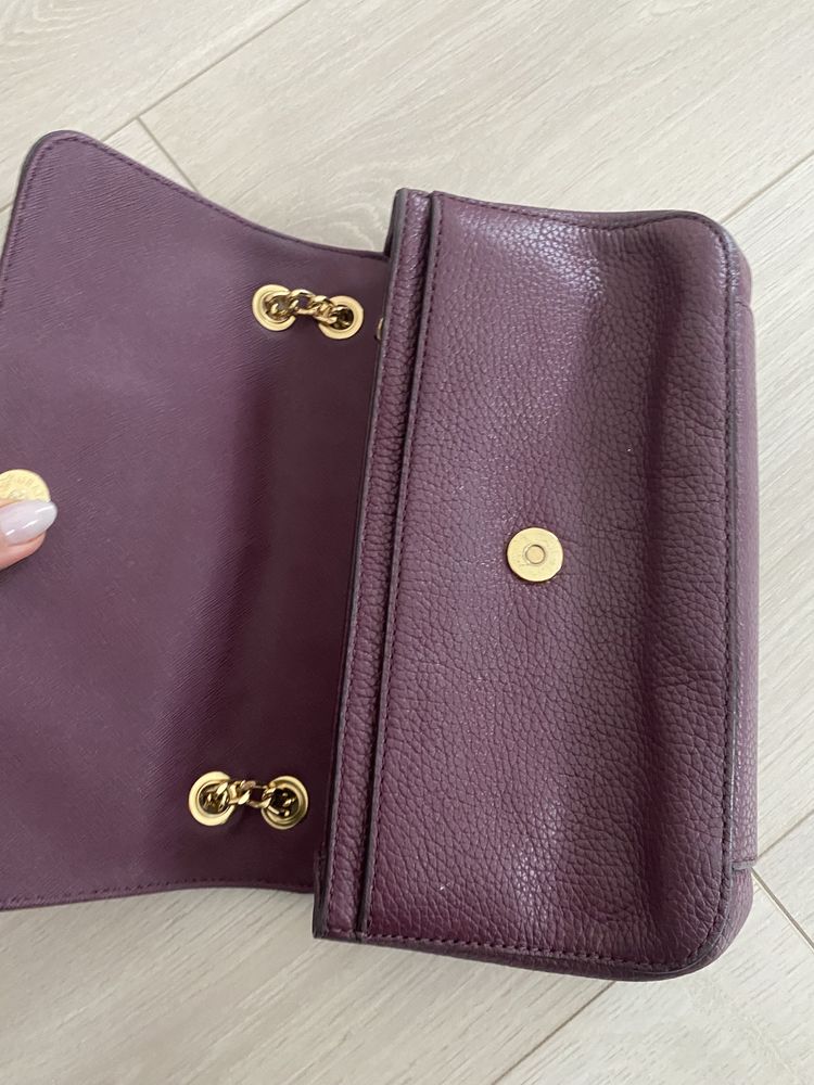 Geanta Michael Kors, burgundy, cu accesorii aurii