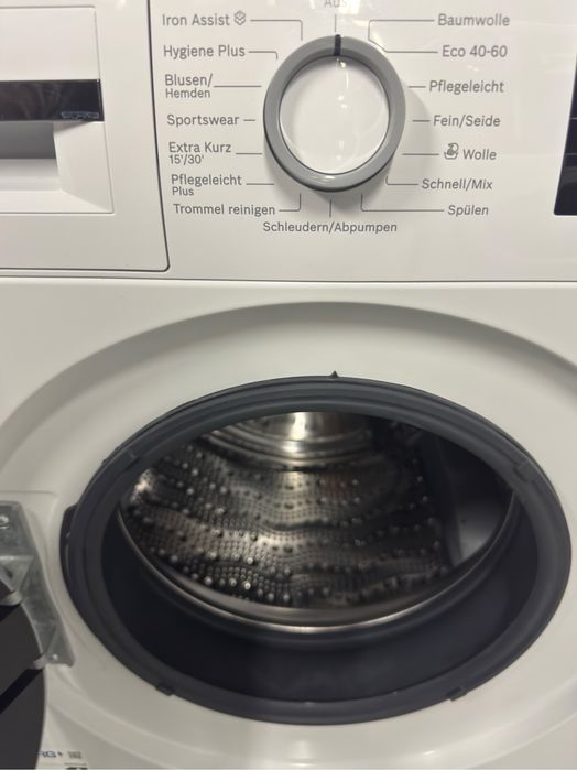 Masina de spalat rufe Bosch Serie 4 WAN2812A