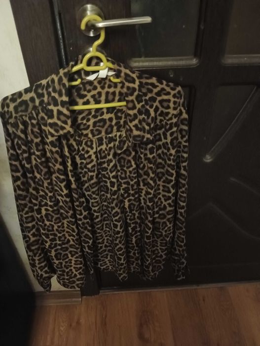 Дамска блуза в леопардов дизайн, с дълъг ръкав