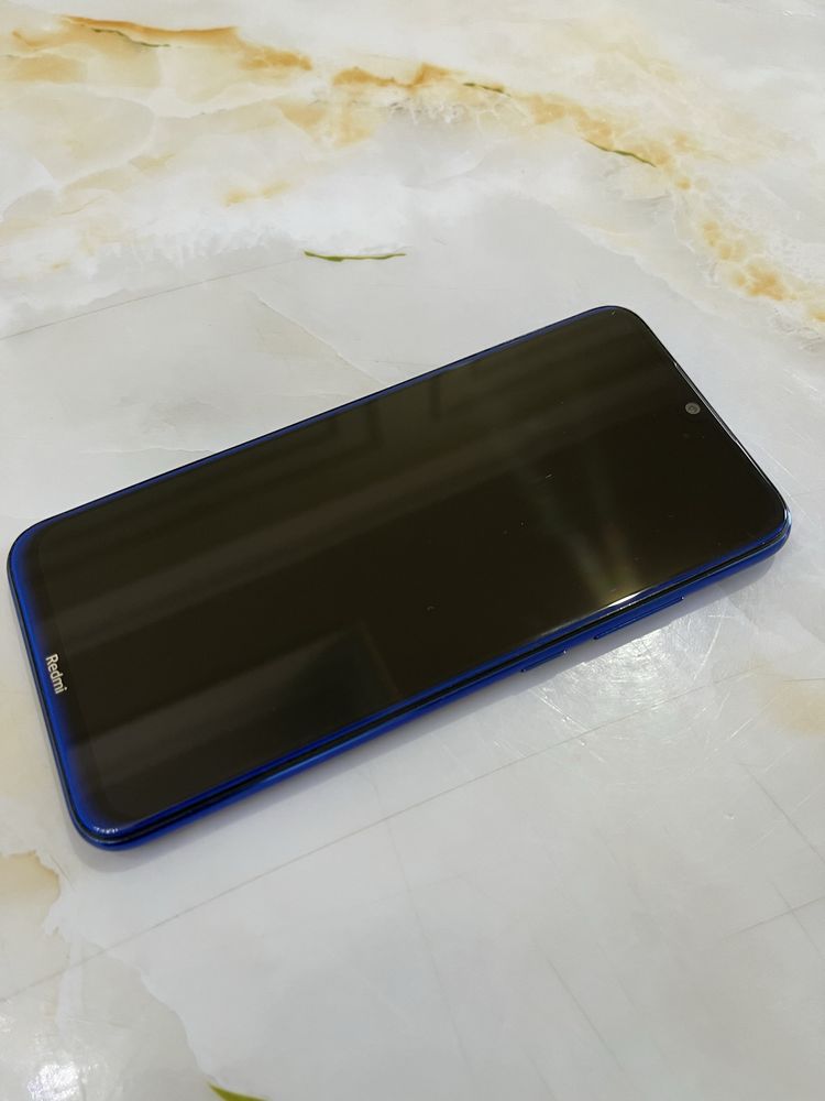 Продается телефон Redmi
