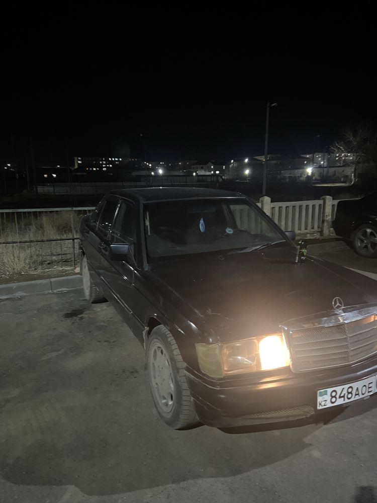 Продам Mercedes 190