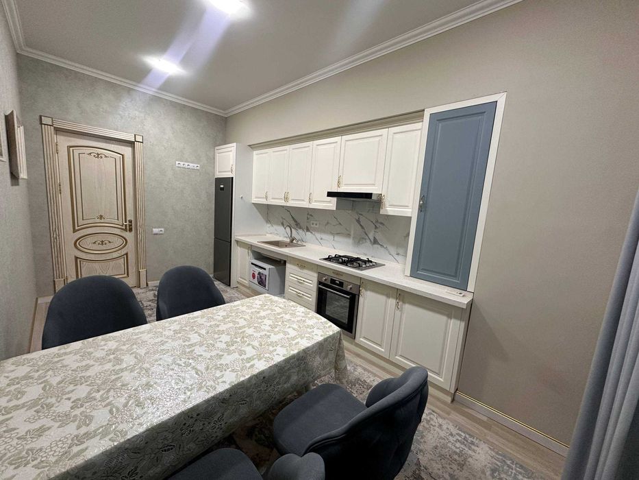 2-комнатная квартира в Мирзо-Улугбекском районе Паркенский рынок ID01