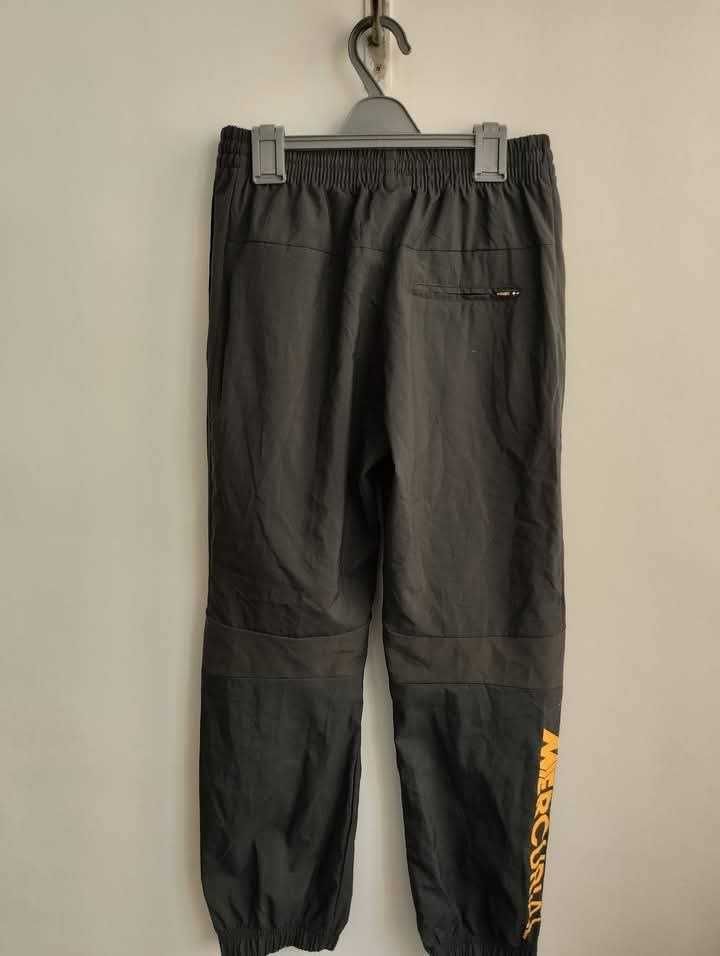 Детски долнища. Nike Training Trousers Mercurial тъмно сиво р. 147-158