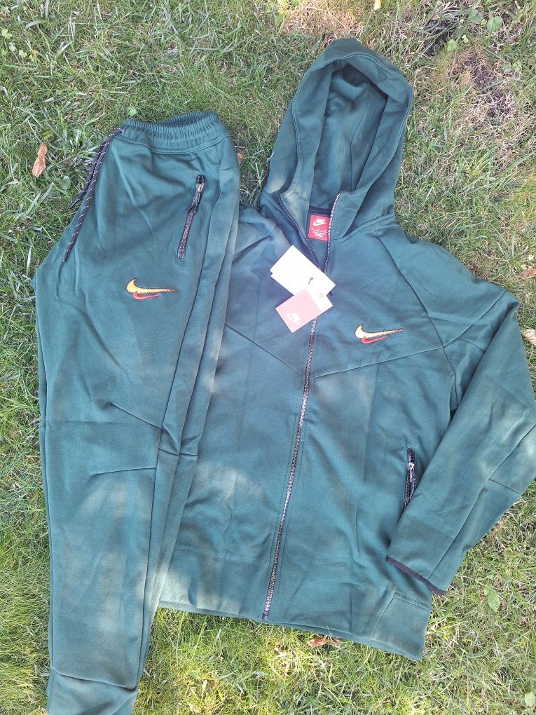 Спортни екипи nike