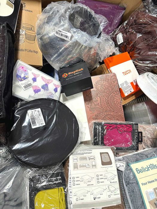 Vand palet produse casa si gradina, imbracaminte, accesorii telefon
