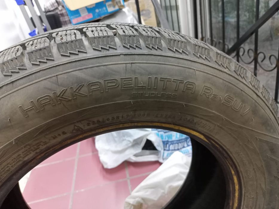 Зимние шины на Nokian Hakkapeliitta R2 SUV 225/65 R17