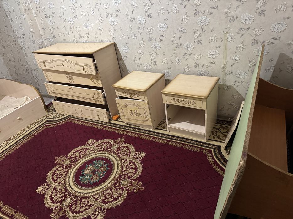 Спальный мебель, комод