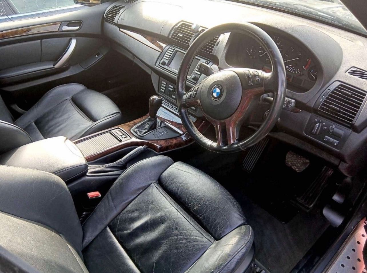 На части BMW X5 3.0d