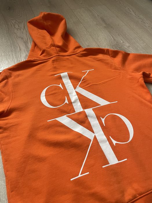 Оранжево Calvin Klein худи