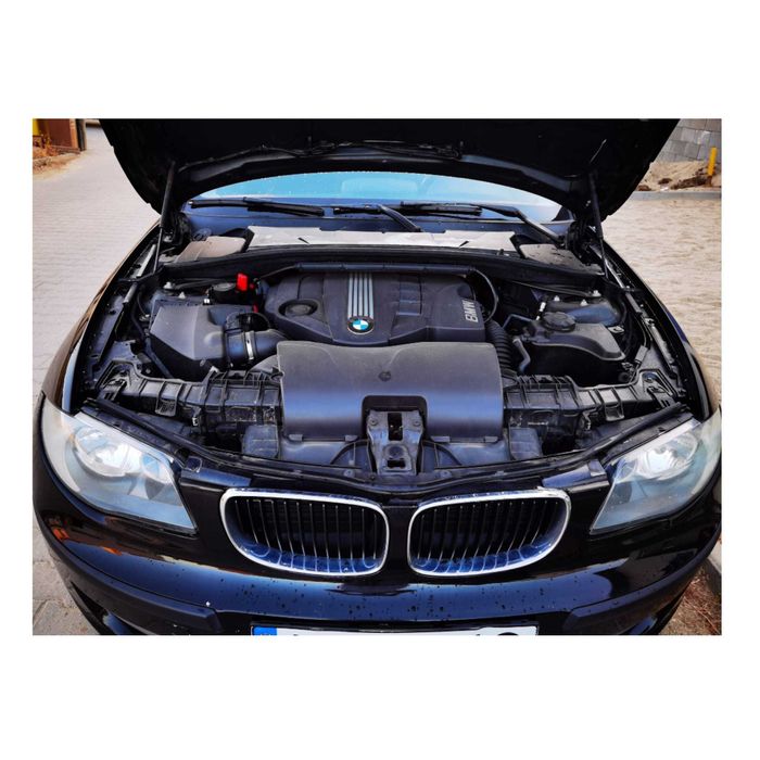 Vând BMW 118D an 2008