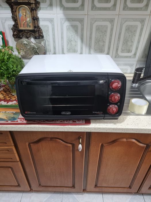 Cuptor Electric Delonghi