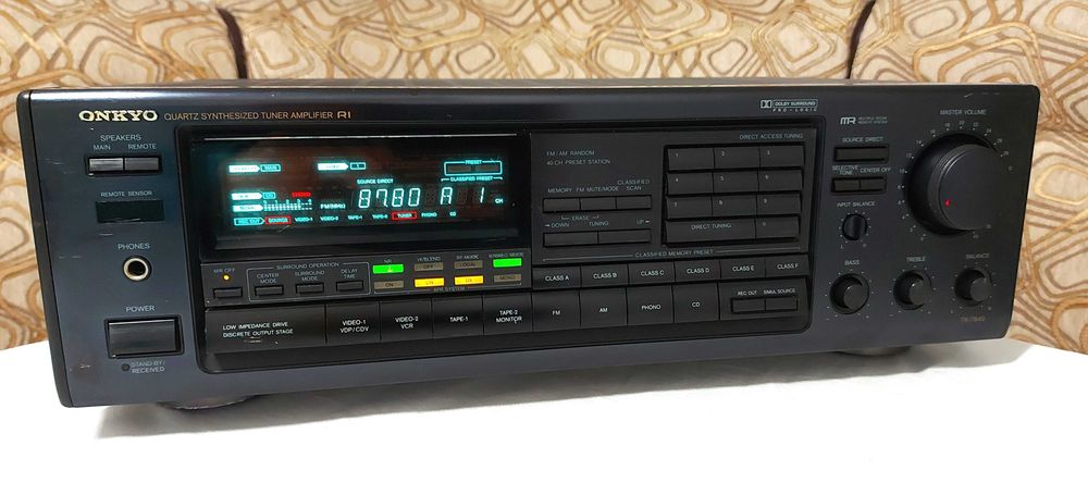 Receiver amplificator Onkyo TX 7840