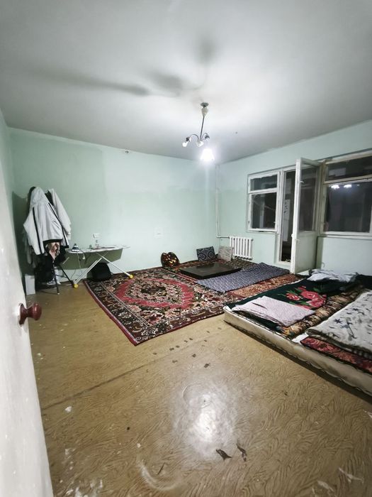 Куйлюк 5 массив. 1-комн кВ. 42м². Не торец. Сергелинский р-н.