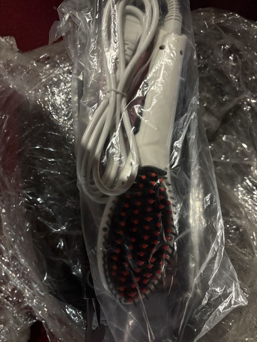 Музика и четка за коса