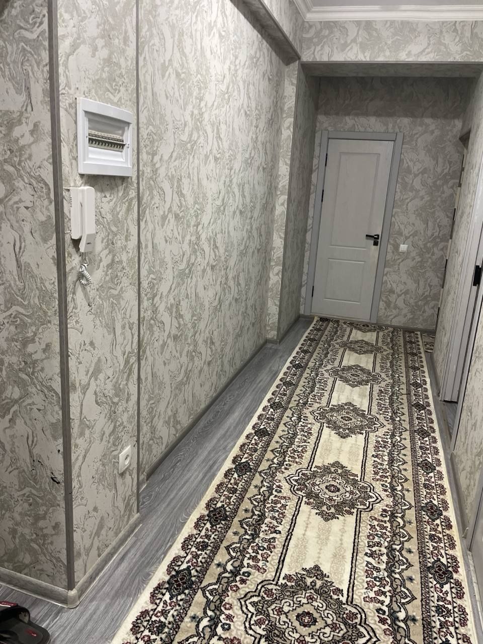 Сдаётся 2-комнатная квартира в Сергели — всё удобство, 3 этаж

---

З